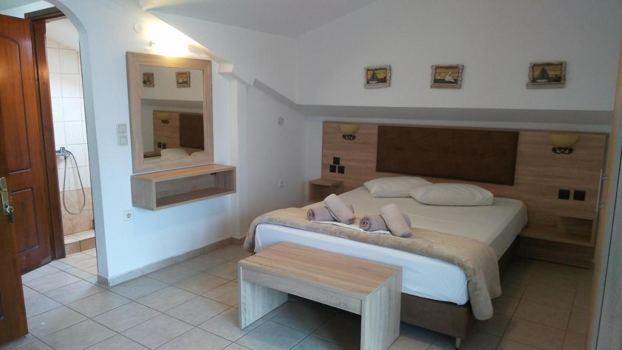 Psarou Apartments Paralia Skotinis Ngoại thất bức ảnh