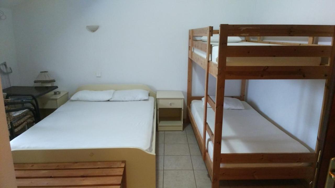 Psarou Apartments Paralia Skotinis Ngoại thất bức ảnh